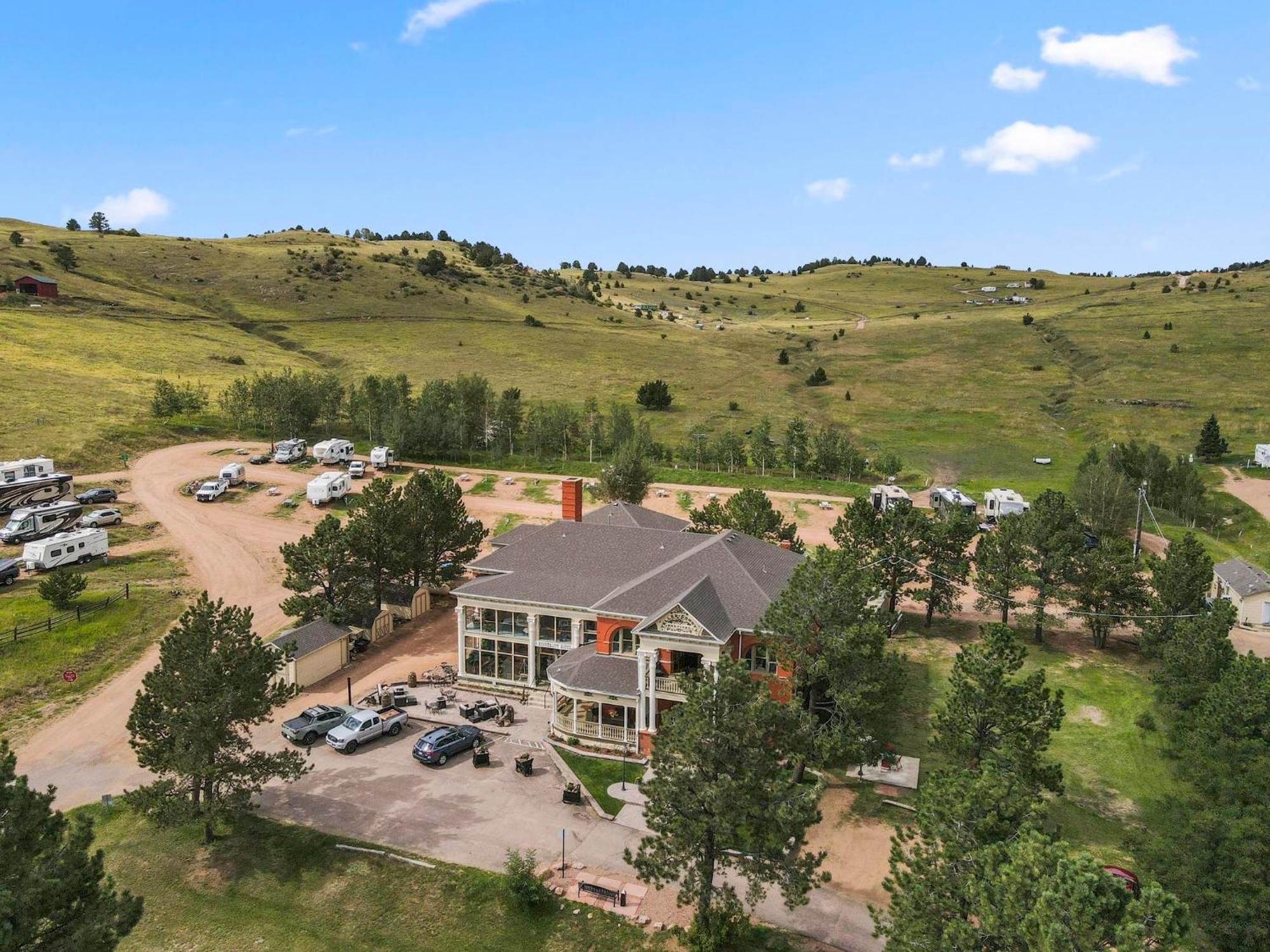 Cripple Creek Hospitality House & Travel Park Hotel Exterior photo
