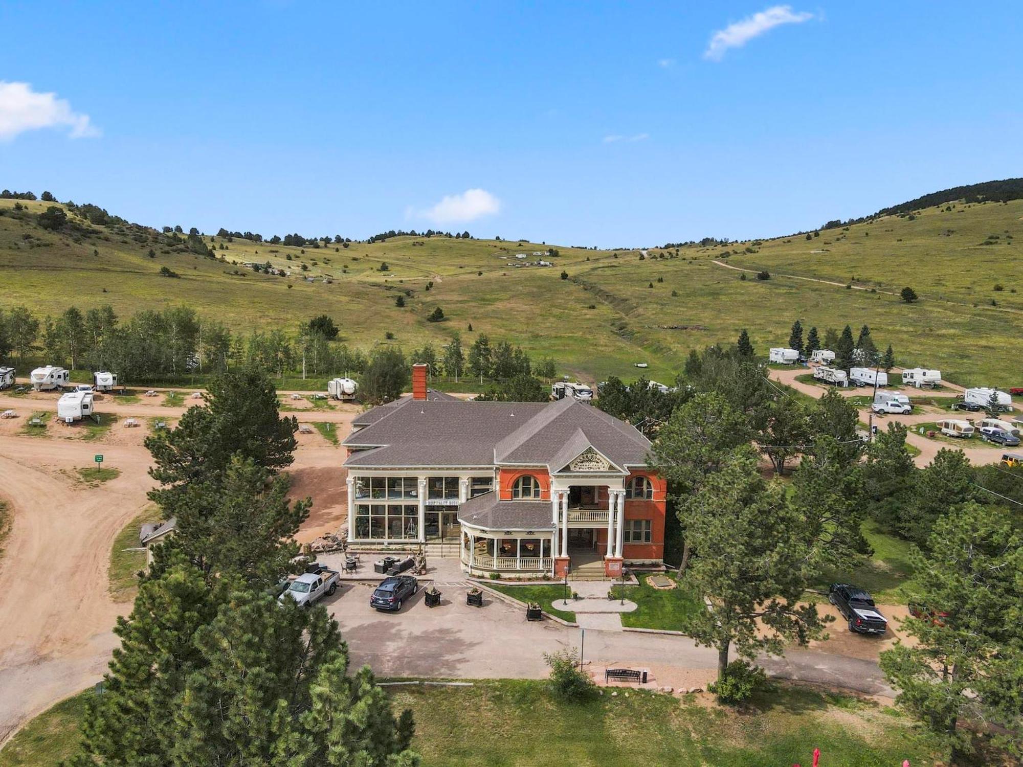 Cripple Creek Hospitality House & Travel Park Hotel Exterior photo